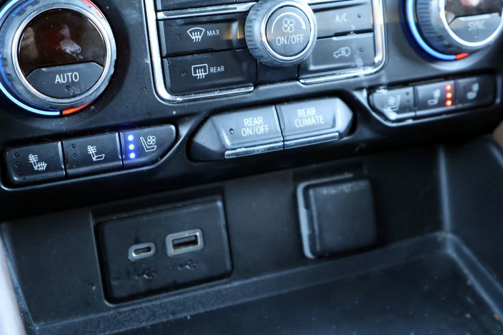 Used 2021 Chevrolet Tahoe High Country RWD image 8
