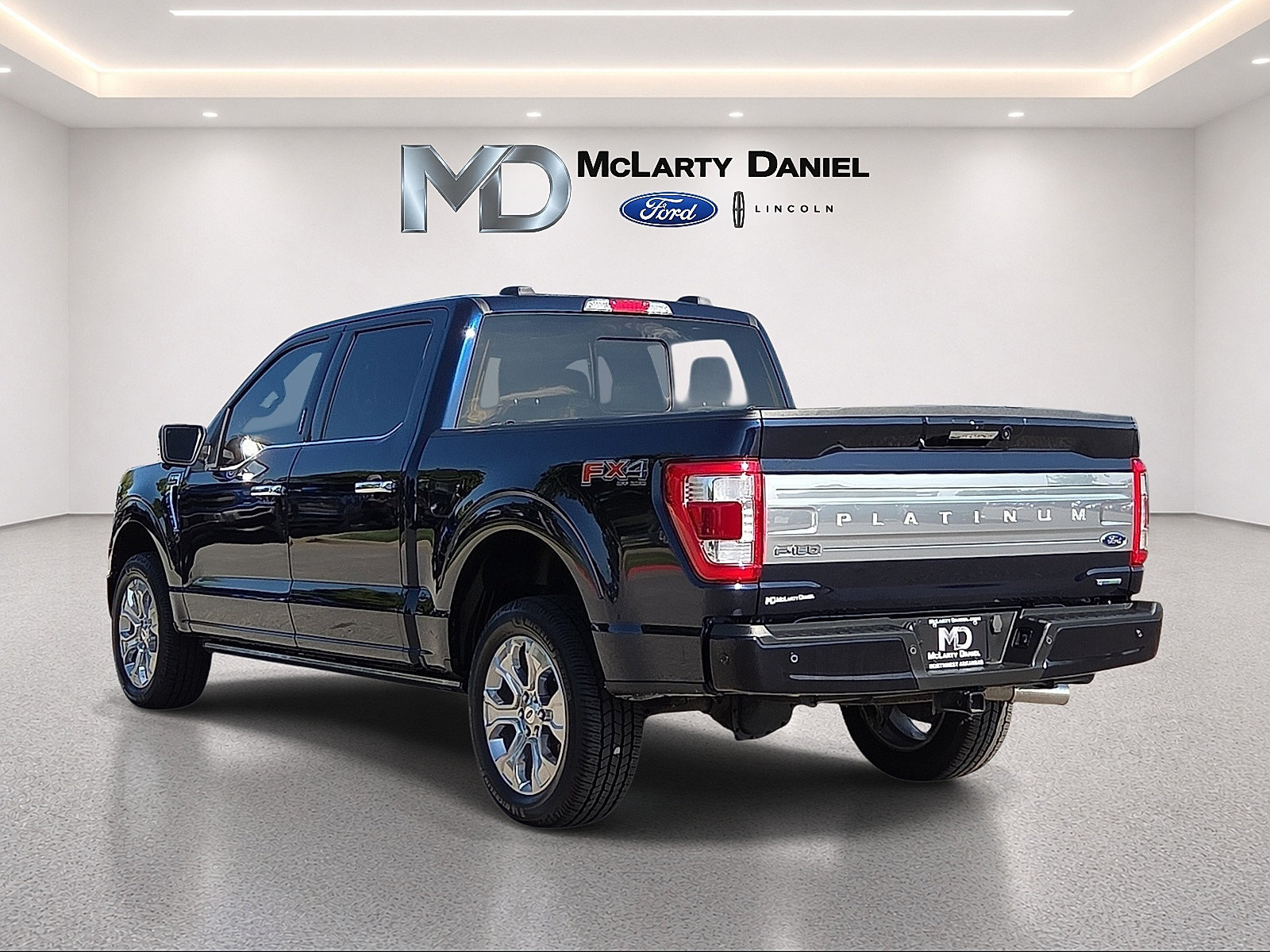 Certified 2023 Ford F150 Platinum w/ Equipment Group 701A High AWD/4WD image 4