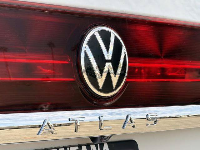 Used 2025 Volkswagen Atlas SE FWD image 9