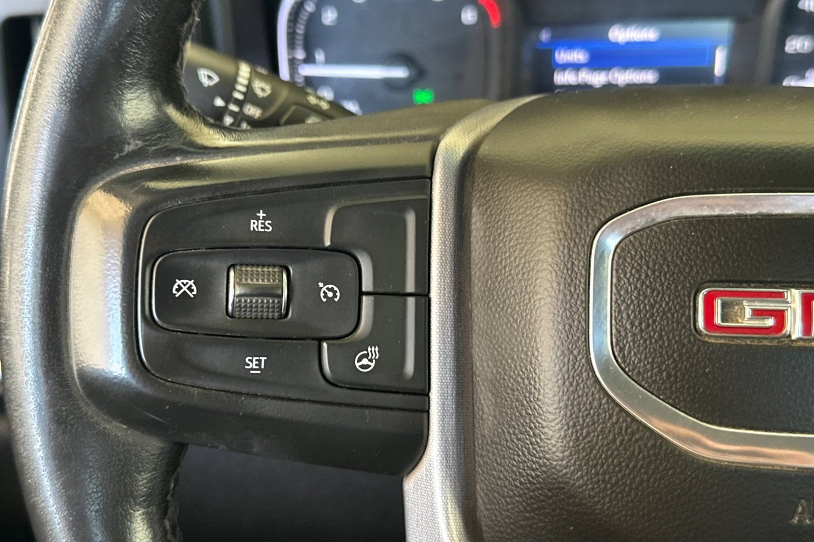Used 2022 GMC Sierra 2500 SLE w/ SLE Convenience Package AWD/4WD image 21