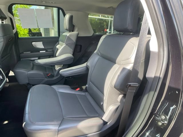 Certified 2025 Ford Expedition Active AWD/4WD image 50