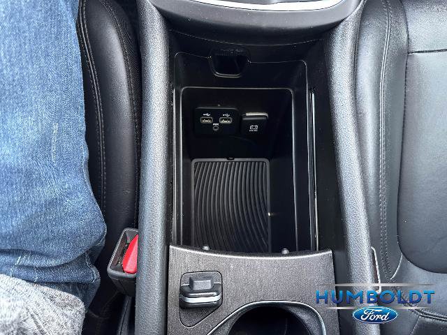 Used 2017 Chrysler 200 Limited Platinum w/ Comfort & Convenience Group image 26