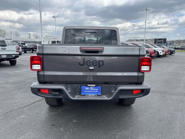 Used 2025 Jeep Gladiator Sport AWD/4WD image 4