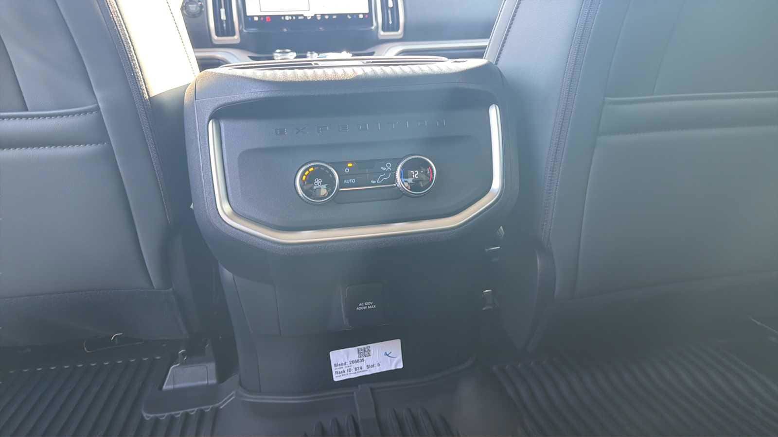 Certified 2026 Ford Expedition Active AWD/4WD image 38