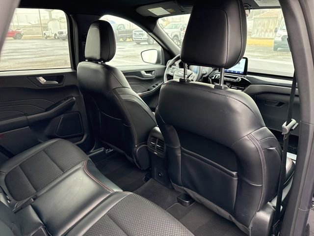 Certified 2024 Ford Escape ST-Line w/ Equipment Group 301A image 33