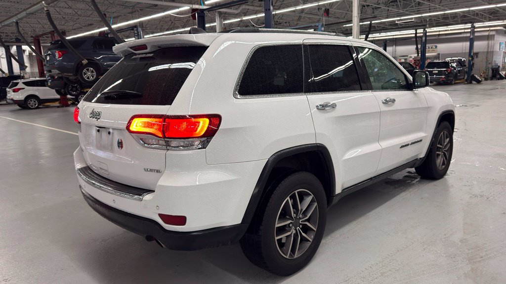 Used 2021 Jeep Grand Cherokee Limited AWD/4WD image 5
