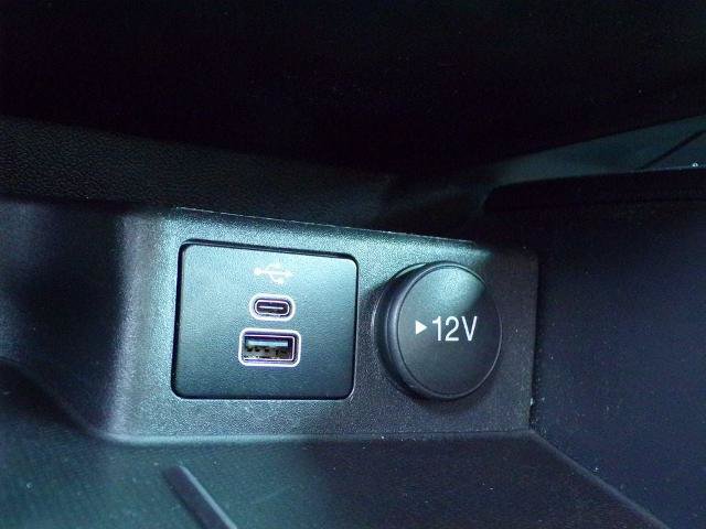Certified 2024 Ford Escape ST-Line w/ Tech Pack #1 AWD/4WD image 24