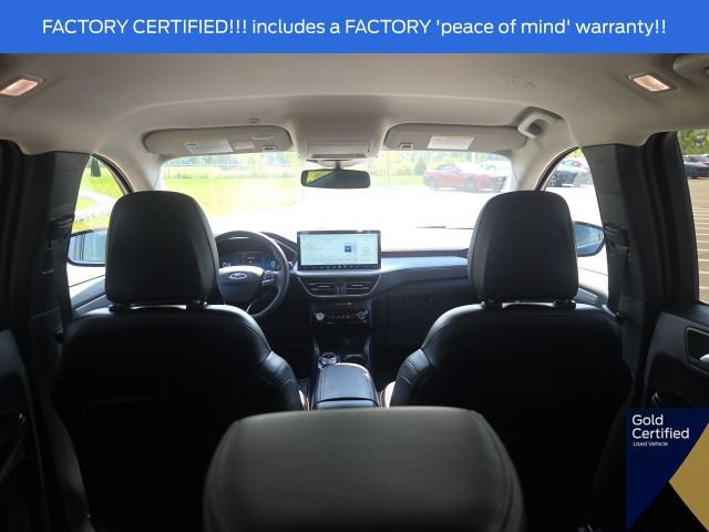 Certified 2025 Ford Escape Platinum AWD/4WD image 13