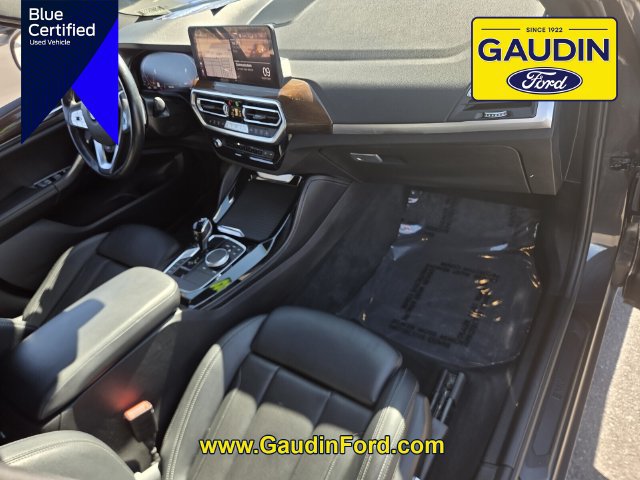 Used 2023 BMW X4 xDrive30i w/ Parking Assistance Package AWD/4WD image 17