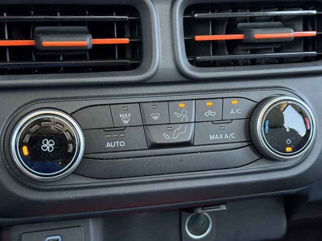 Certified 2024 Ford Maverick XLT image 18