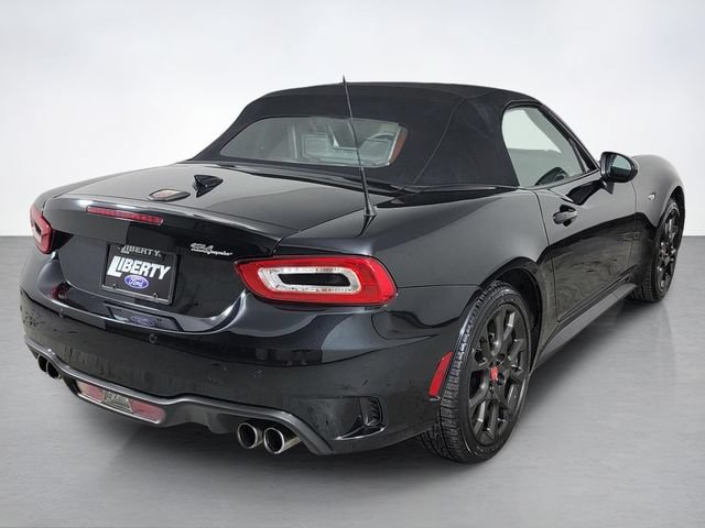 Used 2020 FIAT 124 Spider Abarth w/ Convenience Group RWD image 3