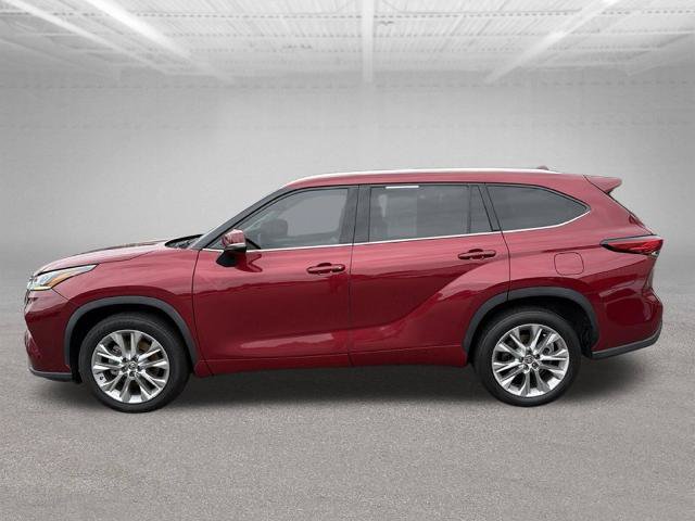 Used 2021 Toyota Highlander Limited FWD image 4