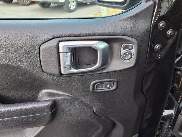 Used 2023 Jeep Gladiator Sport image 20