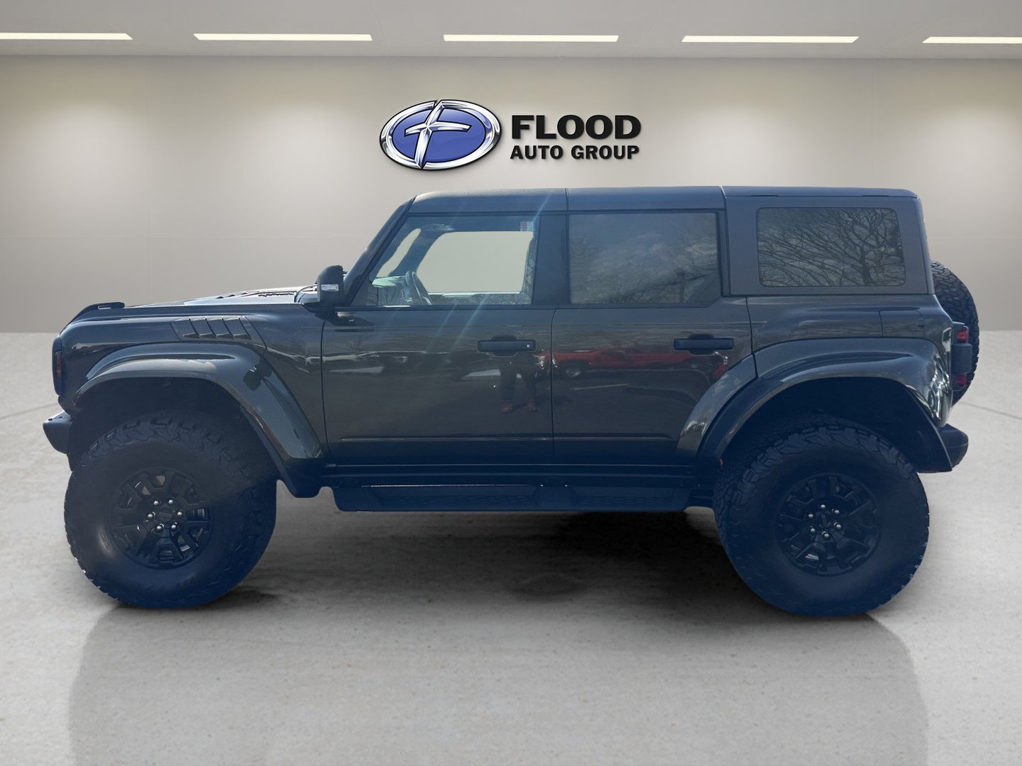 Certified 2024 Ford Bronco Raptor w/ Interior Carbon Fiber Pack 6 AWD/4WD image 5