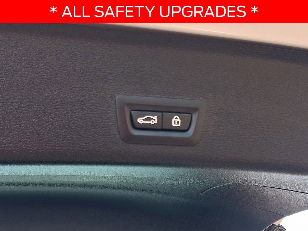 Used 2017 BMW X4 M40i image 31