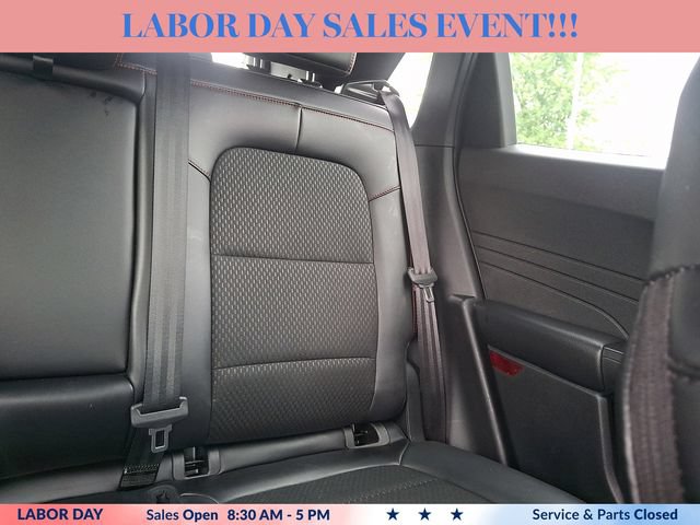 Certified 2025 Ford Escape ST-Line Select AWD/4WD image 18