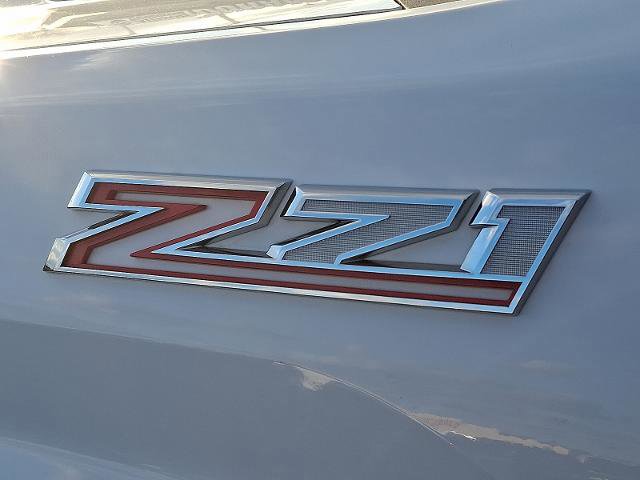 Used 2020 Chevrolet Silverado 2500 LT w/ Z71 Off-Road Package image 30