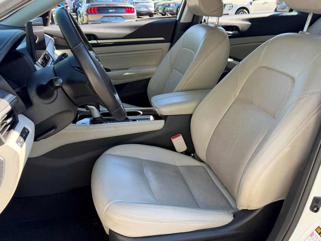 Used 2023 Nissan Altima 2.5 SL FWD image 19