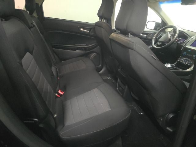 Certified 2020 Ford Edge SE FWD image 6