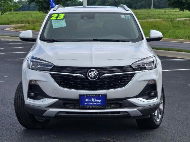 Used 2023 Buick Encore GX Essence w/ Experience Buick Package AWD/4WD image 3