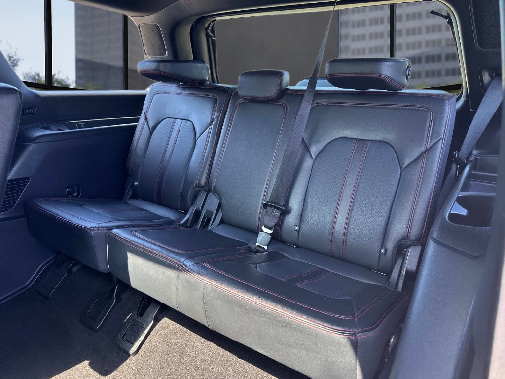 Certified 2023 Ford Expedition Limited AWD/4WD image 18