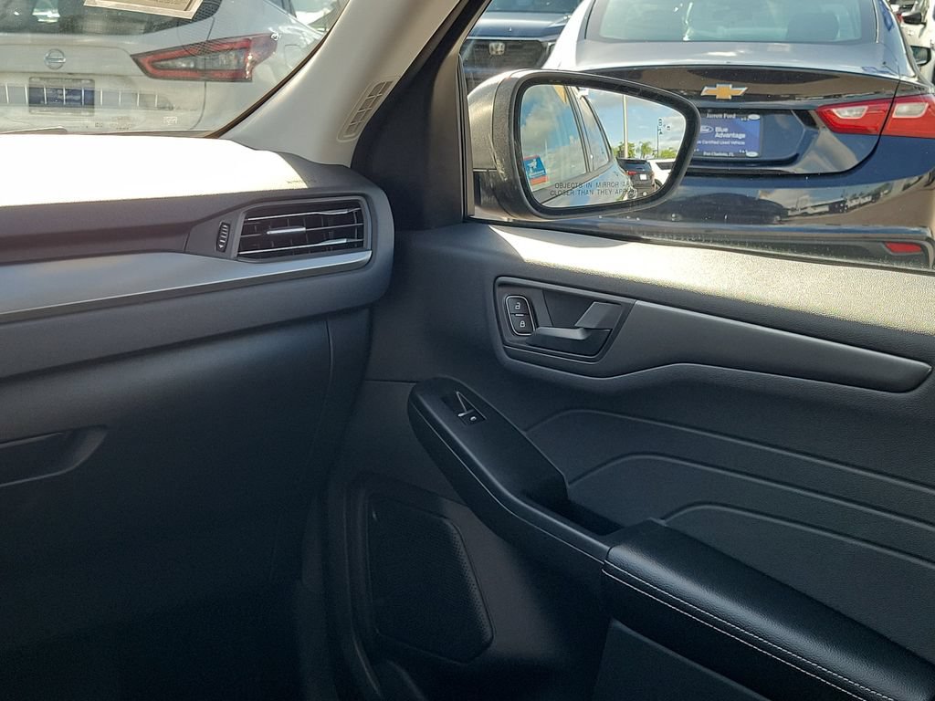 Certified 2024 Ford Escape Active FWD image 16