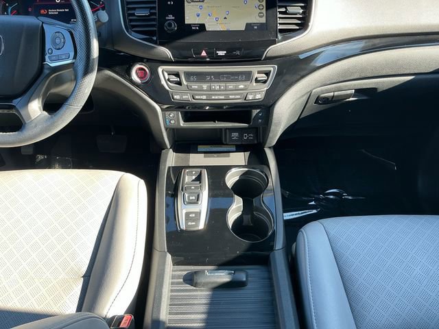 Used 2021 Honda Passport Elite image 15