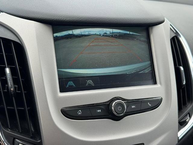Used 2017 Chevrolet Cruze LS FWD image 23
