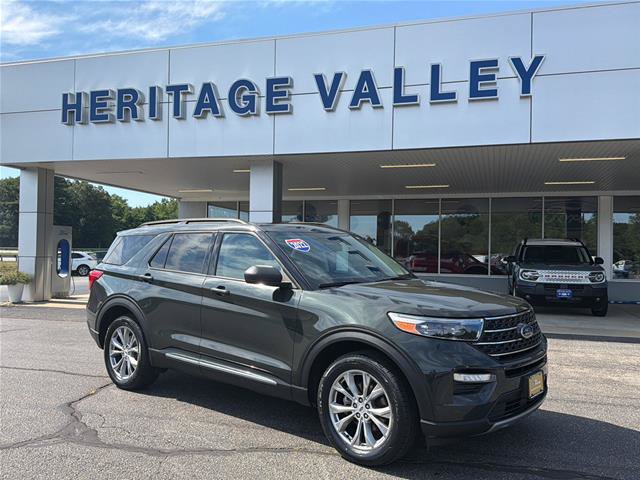 Certified 2022 Ford Explorer XLT w/ Equipment Group 202A