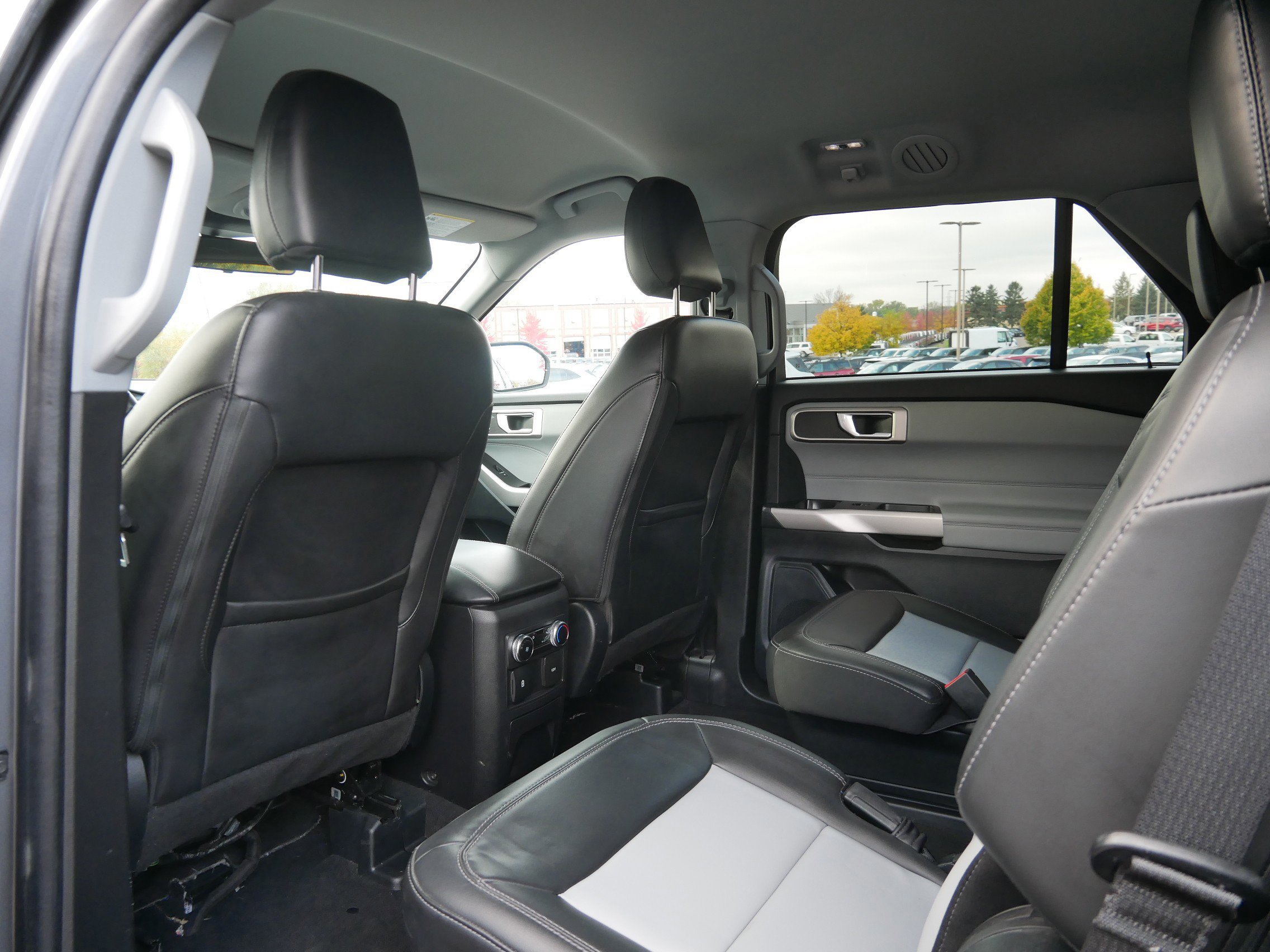 Certified 2023 Ford Explorer XLT w/ Equipment Group 202A image 13