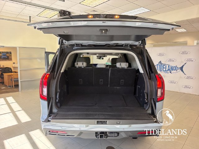 Certified 2025 Ford Expedition Active AWD/4WD image 12