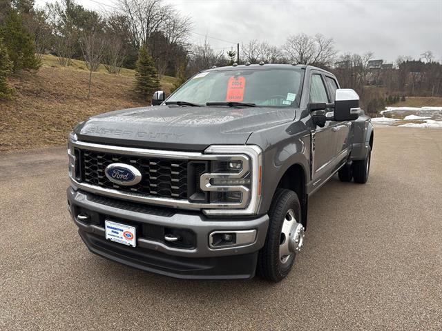 Certified 2024 Ford F350 Platinum AWD/4WD image 8