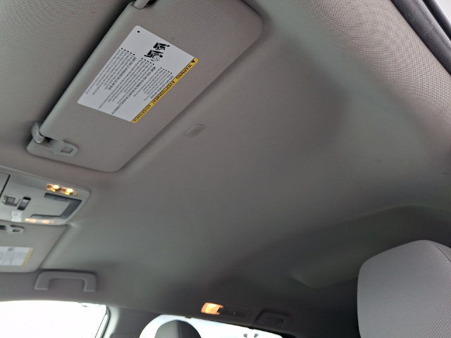 Used 2022 Toyota Sienna LE FWD image 29