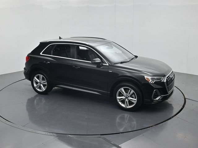 Used 2023 Audi Q3 2.0T Premium Plus AWD/4WD image 46