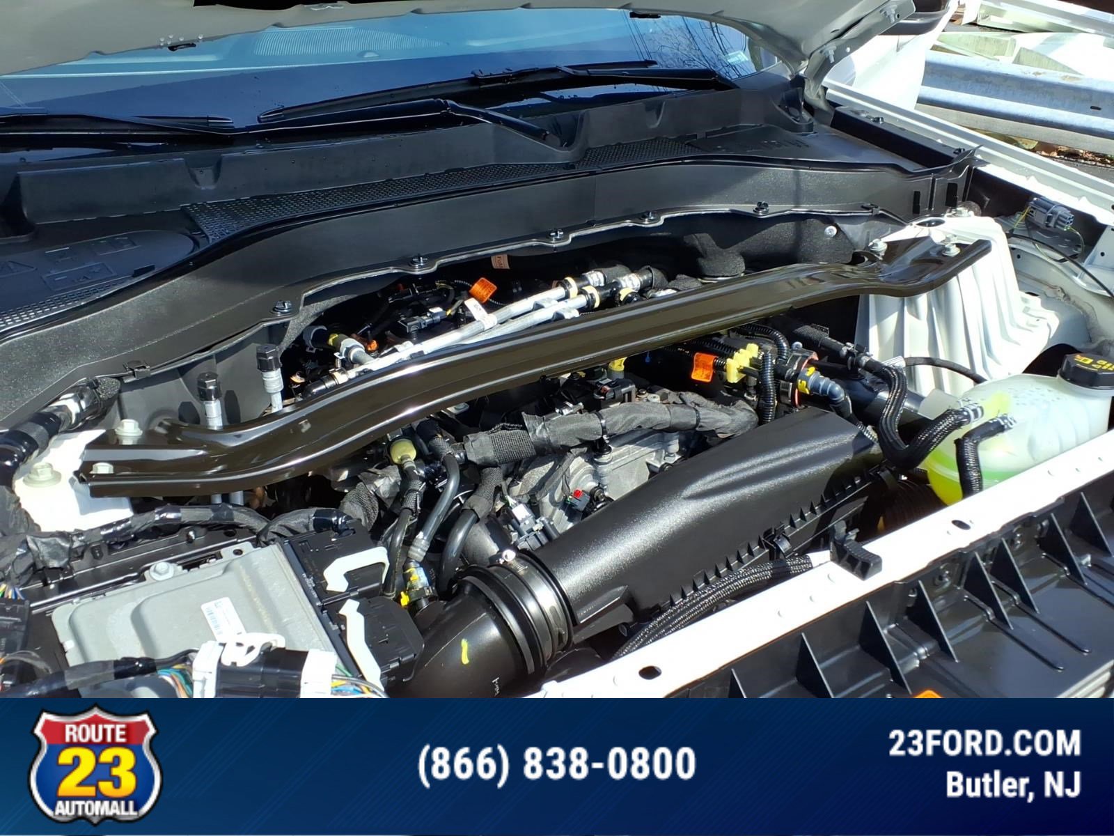 Certified 2025 Ford Explorer ST-Line w/ Premium Package AWD/4WD image 27