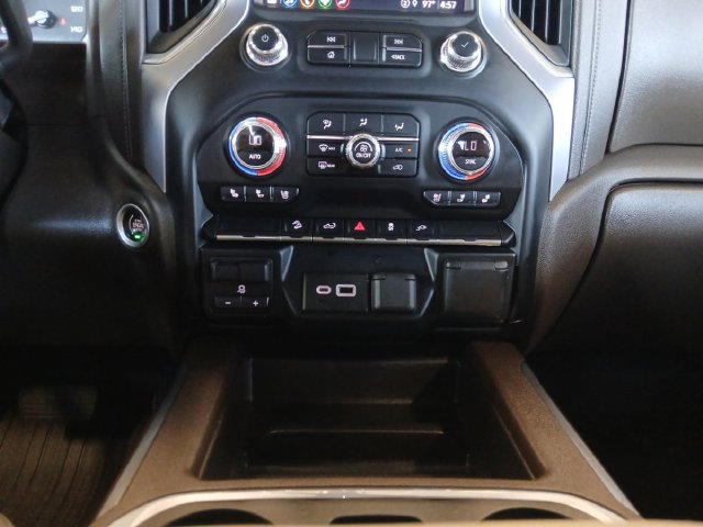Used 2022 GMC Sierra 1500 SLT AWD/4WD image 4