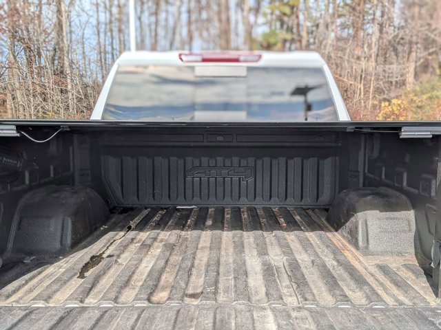 Used 2022 GMC Sierra 1500 AT4 w/ AT4 Preferred Package image 31