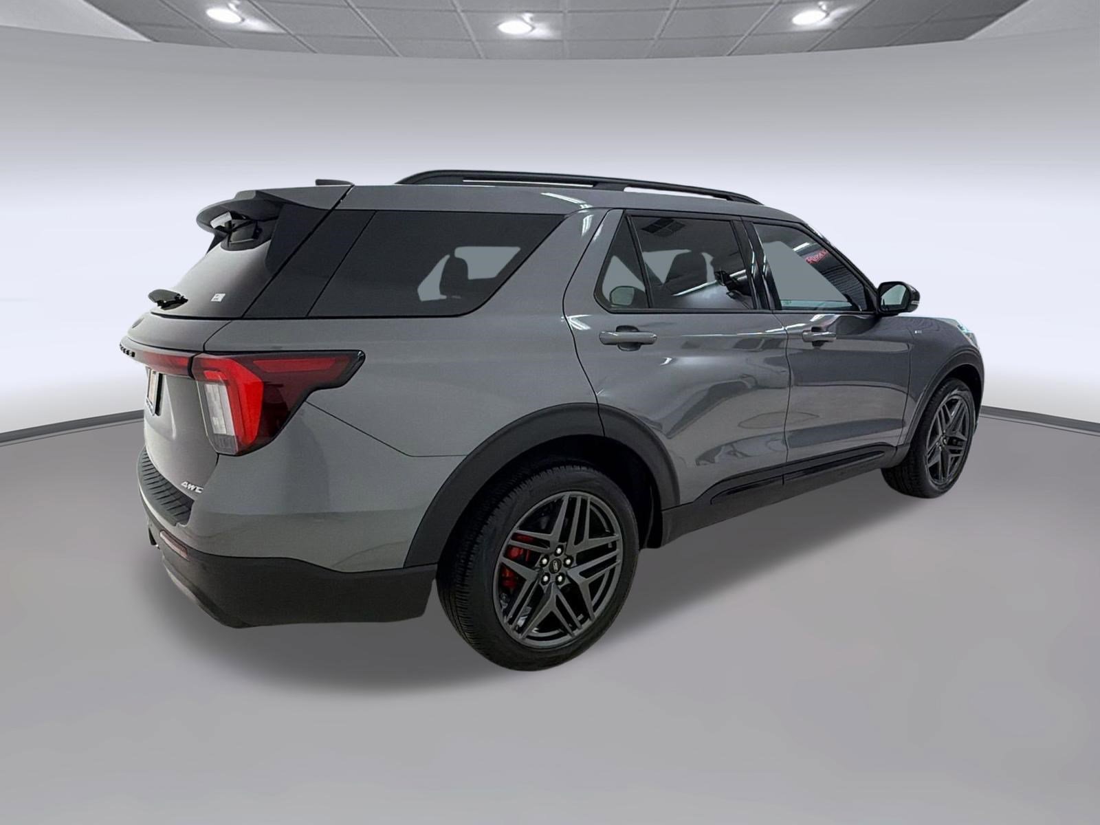 Certified 2025 Ford Explorer ST-Line w/ ST-Line Street Pack AWD/4WD image 9