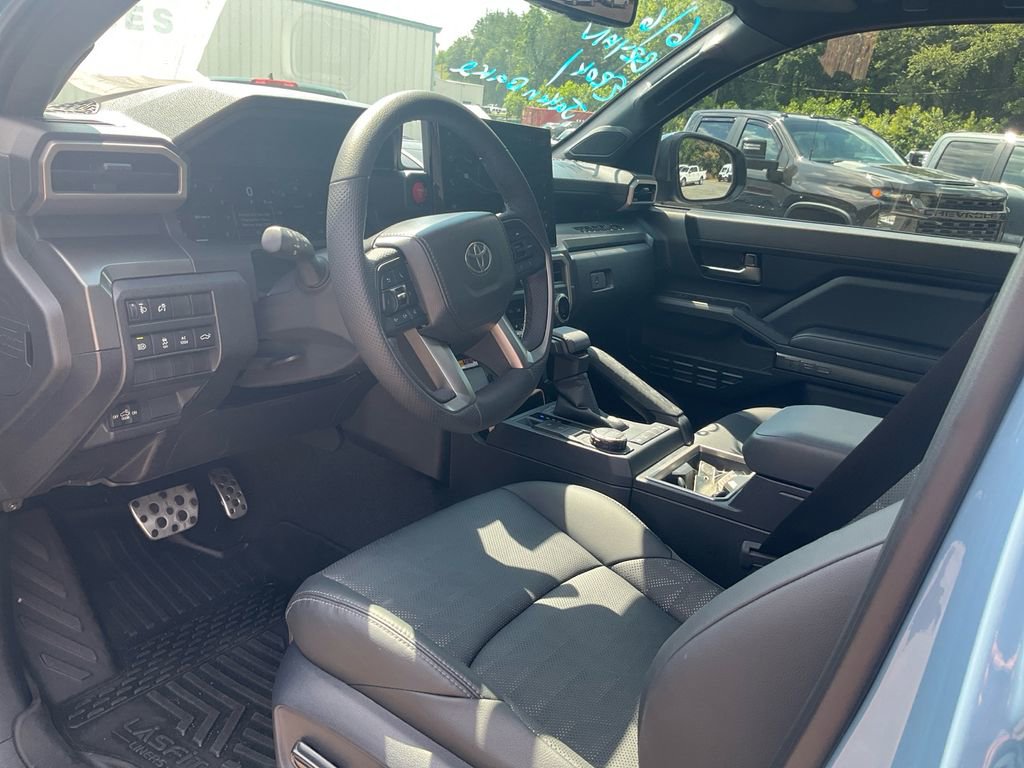 Used 2026 Toyota Tacoma TRD Sport w/ TRD Sport Premium Package RWD image 15