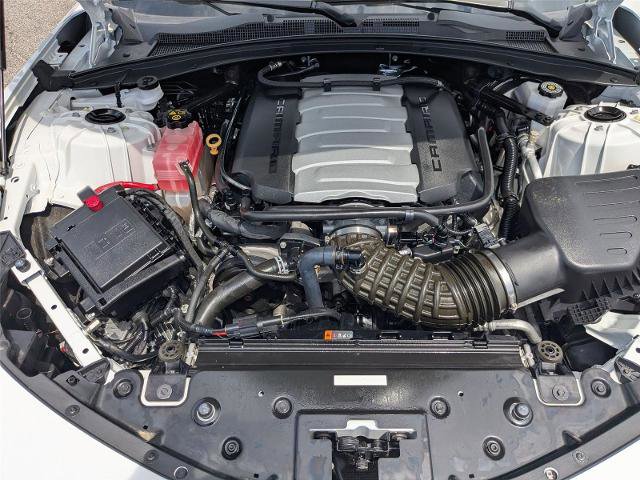 Used 2017 Chevrolet Camaro SS RWD image 27