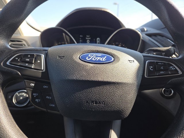 Certified 2019 Ford Escape SE FWD image 31