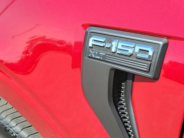 Certified 2022 Ford F150 XLT w/ Equipment Group 302A High image 30
