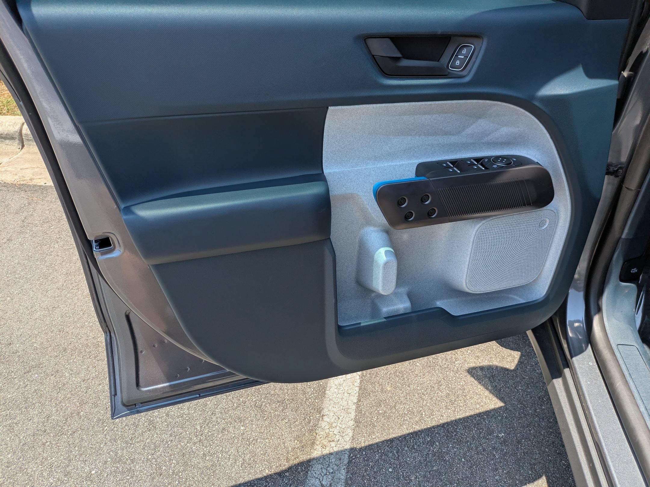 Certified 2026 Ford Maverick XLT FWD image 9