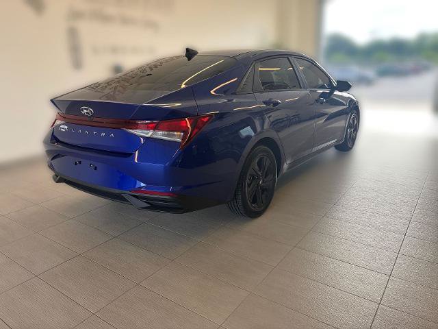 Used 2023 Hyundai Elantra SEL FWD image 3