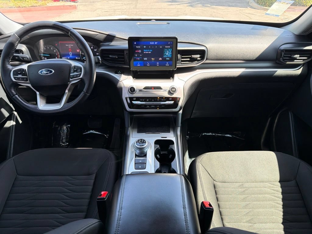 Certified 2021 Ford Explorer XLT RWD image 37