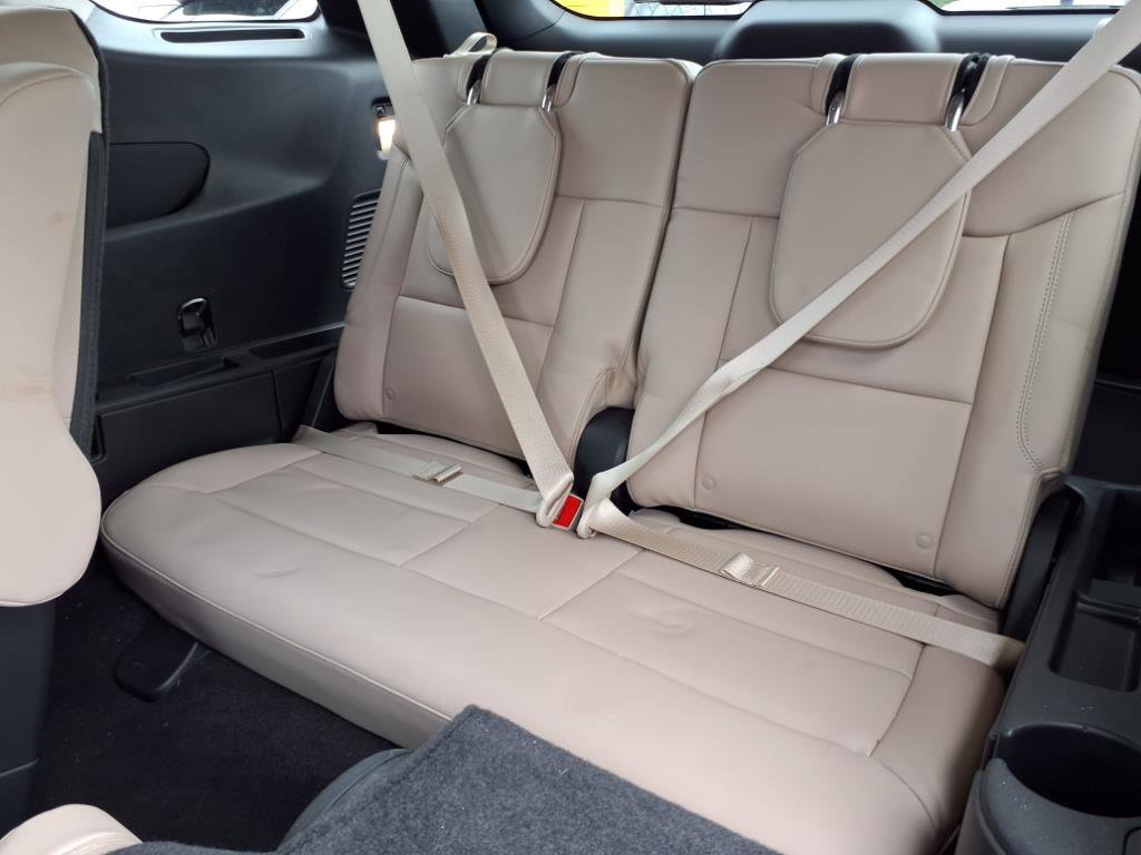 Certified 2023 Ford Explorer XLT w/ Equipment Group 202A image 10