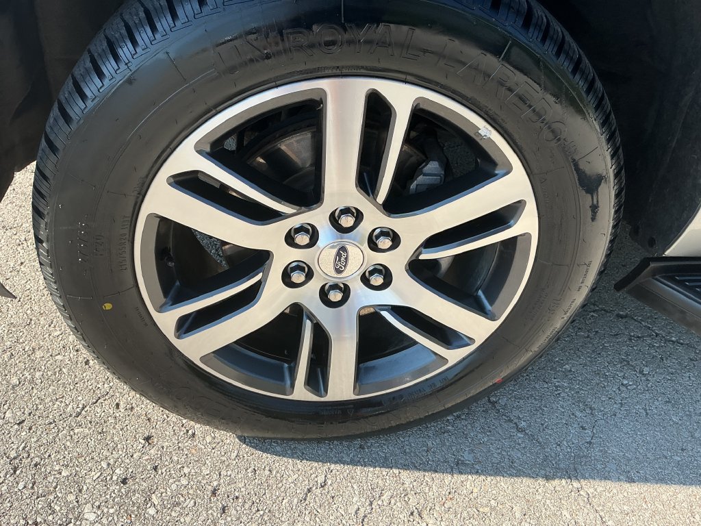 Certified 2024 Ford Expedition Max Limited AWD/4WD image 8