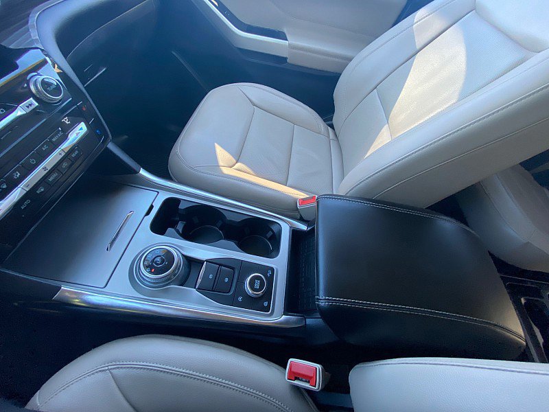 Certified 2021 Ford Explorer Limited w/ Equipment Group 301A image 61