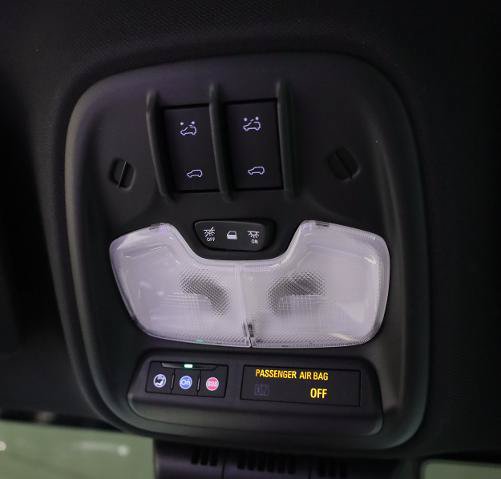 Used 2024 GMC Canyon AT4X AWD/4WD image 20