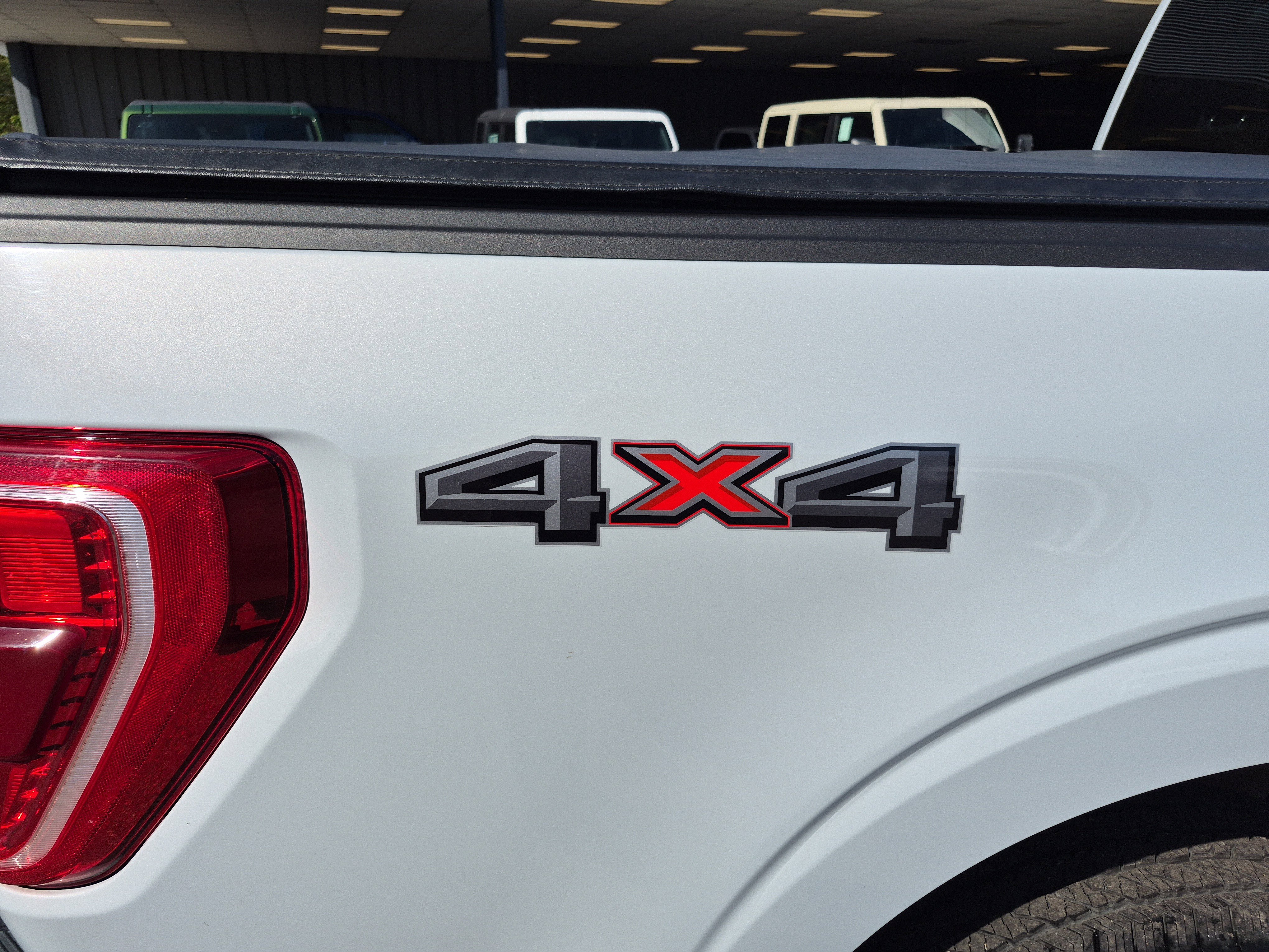 Certified 2022 Ford F150 XLT w/ Equipment Group 302A High image 11